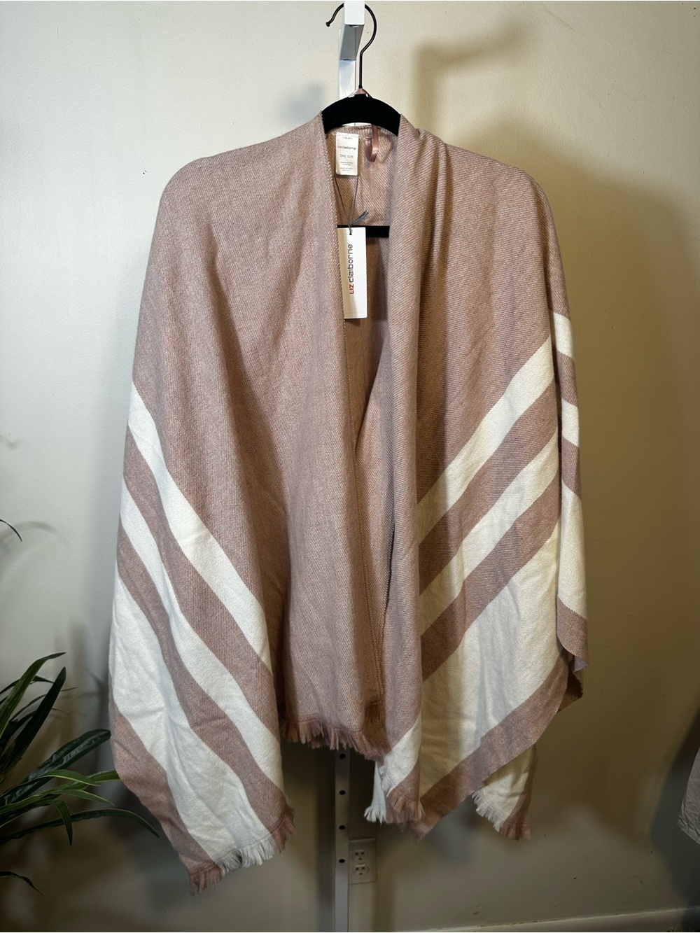 B59. NWT Liz Claiborne Rose Stripe Ruana Poncho Wrap One Size Fringe $50